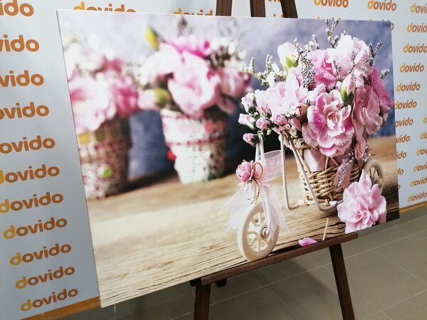 Tablou garoafă roz romantică într-o atingere vintage