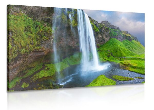 Tablou cascade în Islanda