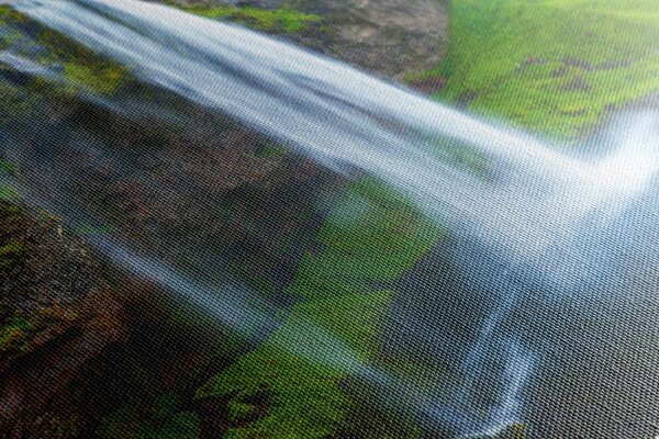 Tablou cascade în Islanda