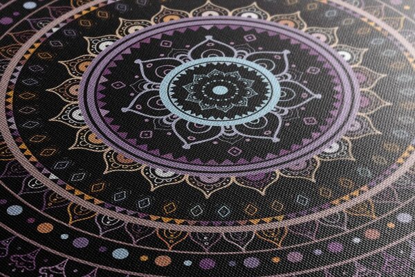 Tablou Mandala cu modelul de soare în nuanțe de violet