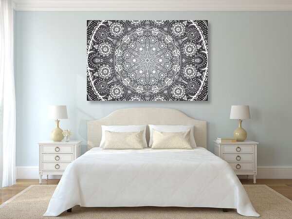 Tablou Mandala ornamentală cu dantelă în design alb-negru