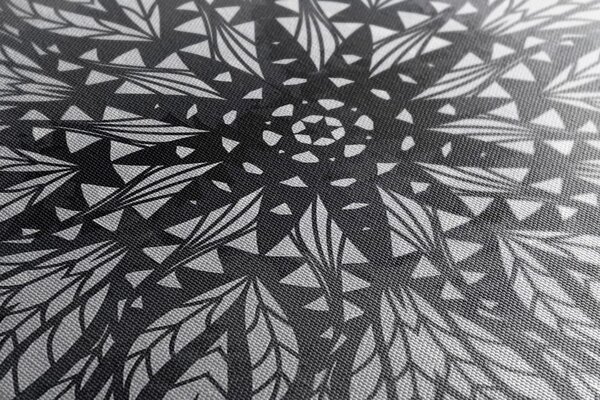 Tablou ornament etnic unic în design alb-negru