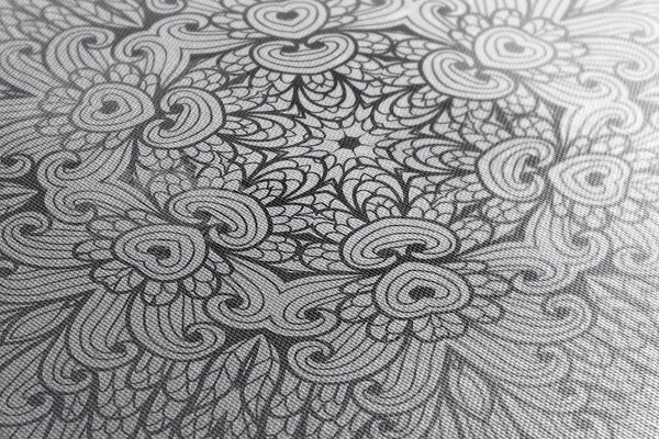 Tablou Mandala etnică de aur în design alb-negru