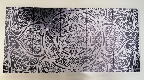 Tablou 5-piese Mandala indiene cu un fundal galactic în design alb-negru