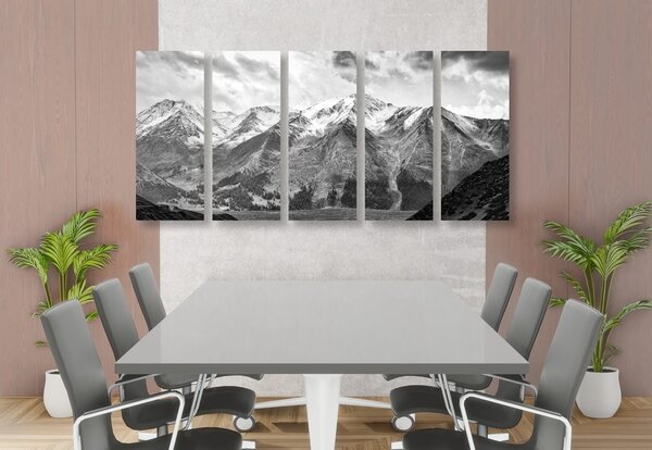 Tablou 5-piese panorama montană frumoasă în design alb-negru