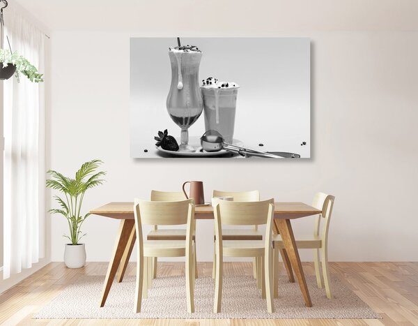 Tablou cocktail de lapte în design alb-negru