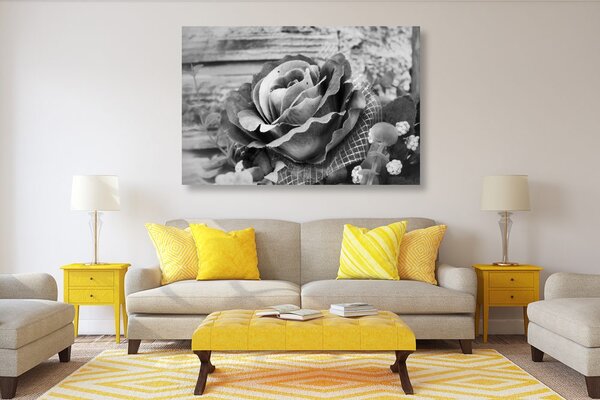 Tablou trandafir vintage în design alb-negru