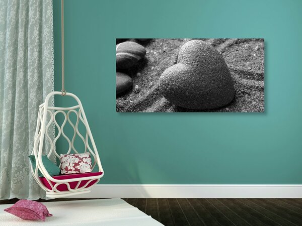 Tablou Zen piatră sub formă de inimă în design alb-negru