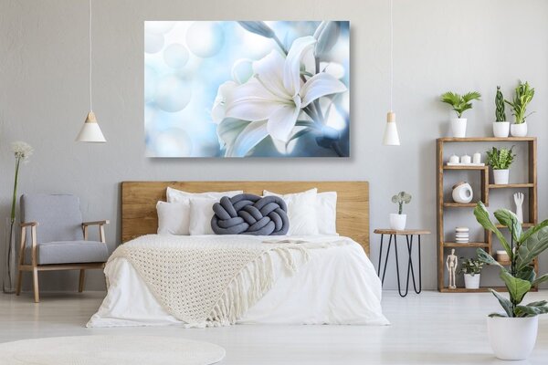 Tablou floare albă de crin pe fundalul abstract