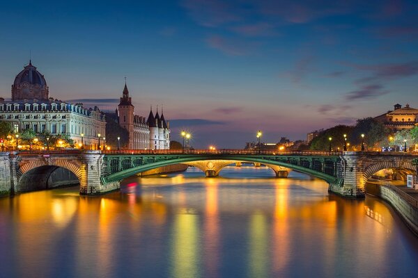 Fototapet panorama orbitoare a Parisului