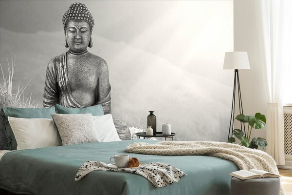 Tapet Buddha într-o poziție de meditație în alb-negru