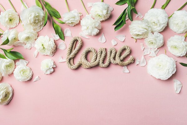 Fototapet cu inscripție Love în design romantic