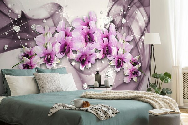 Tapet flori violete pe fundal abstract