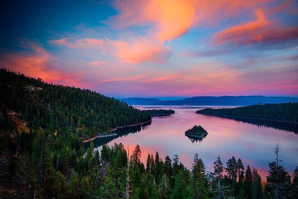 Fototapet lac la apus de soare
