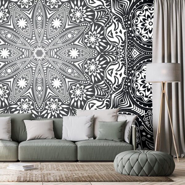 Tapet Mandala ornamentală cu dantelă în alb-negru