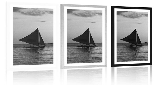 Poster cu passepartout apus de soare frumos la mare în design alb-negru