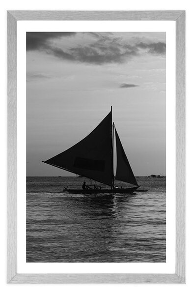 Poster cu passepartout apus de soare frumos la mare în design alb-negru