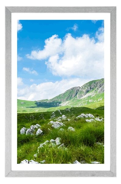 Poster cu passepartout vale în Muntenegru