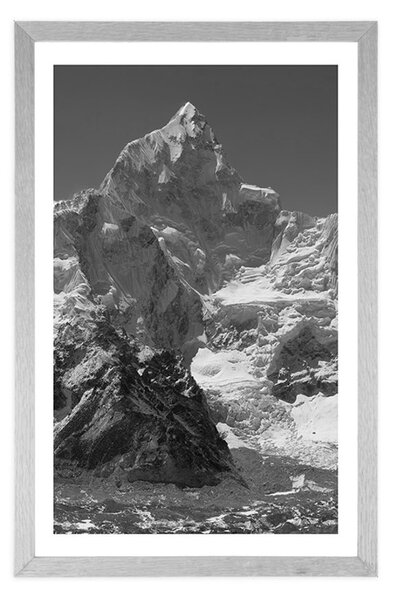 Poster cu passepartout vârf de munte frumos în design alb-negru