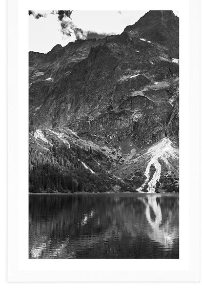 Poster cu passepartout ochiul mării în Tatra în design alb-negru