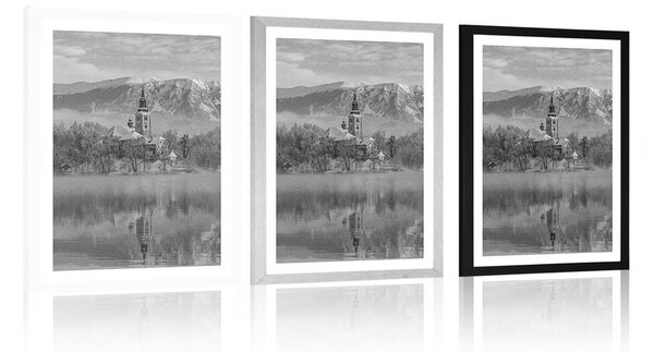 Poster cu passepartout biserică lângă lacul Bled din Slovenia în design alb-negru