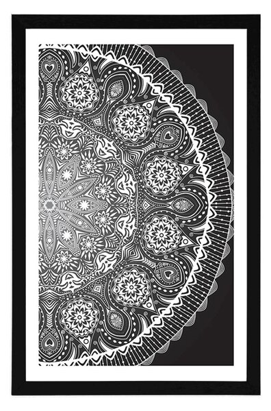 Poster cu passepartout Mandala ornamentală cu dantelă în design alb-negru
