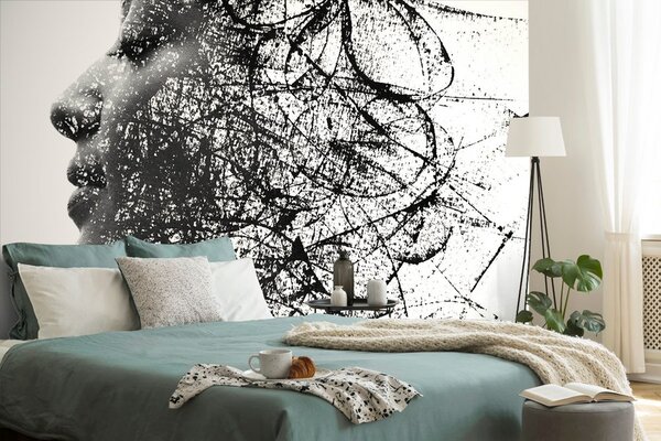 Tapet femeie cu elemente abstracte