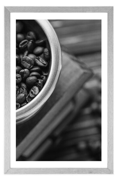 Poster cu passepartout mașină de măcinat cafea vintage în design alb-negru