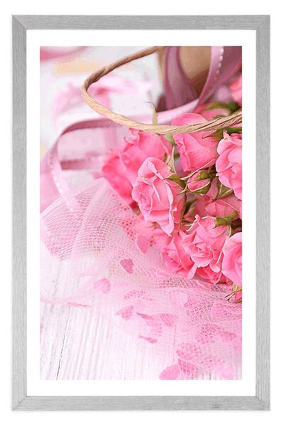 Poster cu passepartout buchet romantic de trandafiri roz