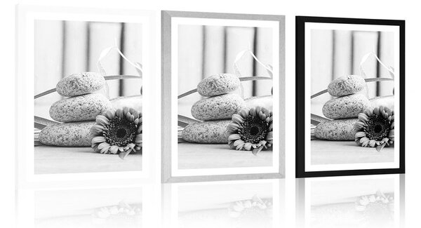 Poster cu passepartout natura moartă meditativă și wellness în design alb-negru