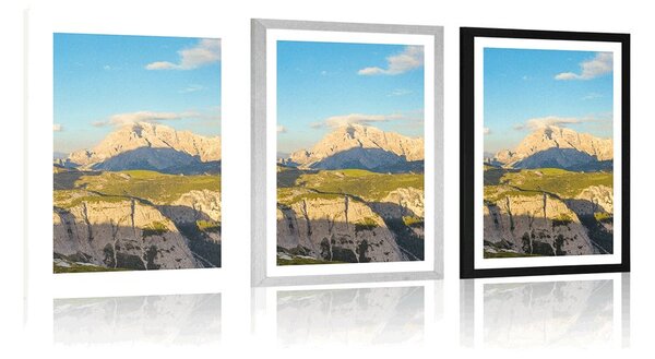 Poster cu passepartout vedere frumoasă din munți