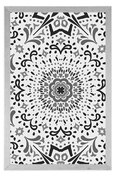 Poster modele etnice unice în design alb și negru