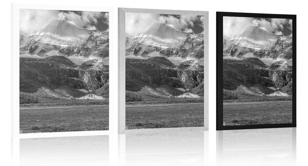 Poster peisaj montan maiestuos în design alb-negru