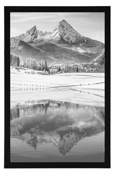 Poster peisaj înzăpezit în Alpi în design alb-negru