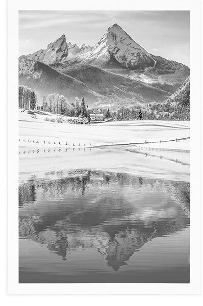 Poster peisaj înzăpezit în Alpi în design alb-negru