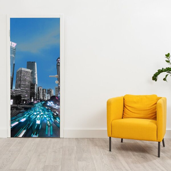 Fototapet pentru ușă - Oraș noaptea (95x205cm)