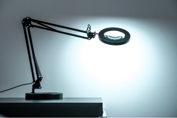 Lampă LED dimabilă de masă cu lupă Brilagi LED/12W/5V 3000/4200/6000K negru