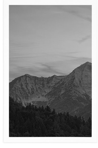 Poster apus de soare în munți în design alb-negru