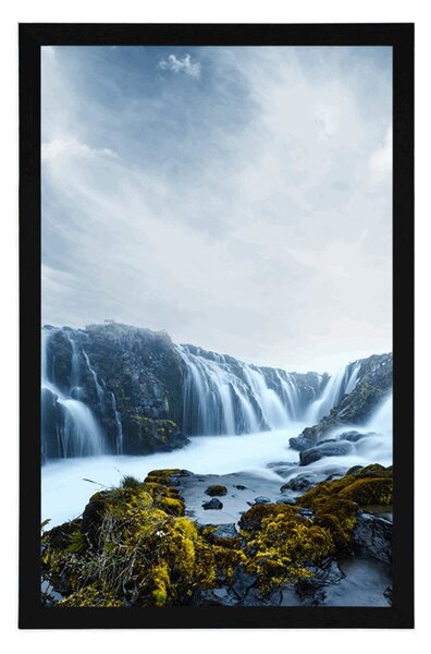 Poster cascade nobile