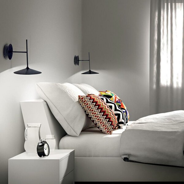 Linea Light Aplică de perete LED Poe Plus, negru, Negru, Camera de zi / sufragerie, Metal, Modern, Soclu de perete jos