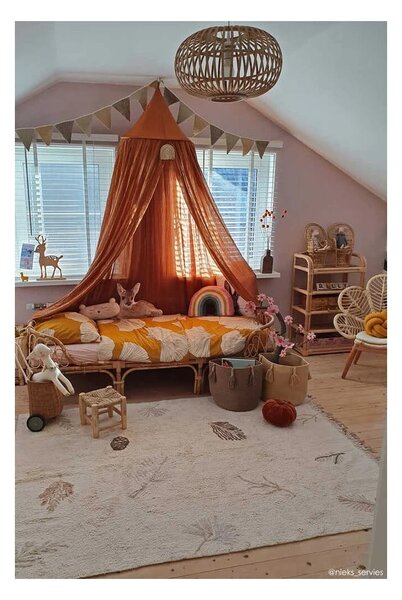 Covor pentru copii crem lavabil/țesut manual din bumbac 170x240 cm Pine Forest – Lorena Canals