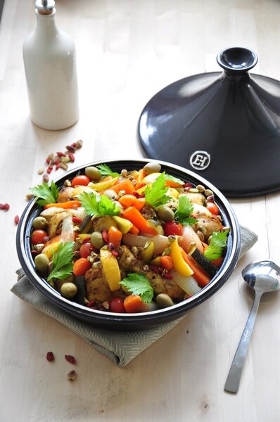 Vas tajine din ceramică Emile Henry Flame, ⌀ 32 cm, negru