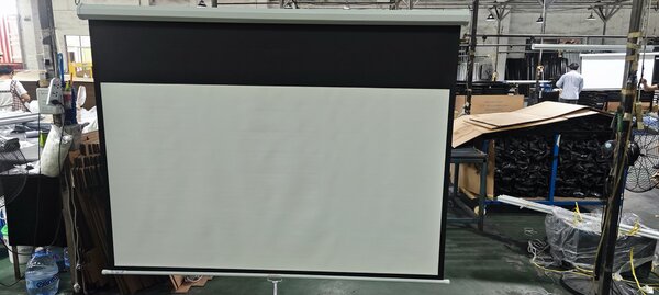 HOMCOM Ecran de Proiecție 84", Format 16:9, Montare pe Perete și Tavan, pentru Casă și Birou, Alb | Aosom Romania