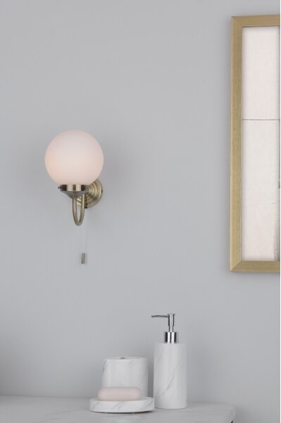 Där Lighting BAR0775 - Aplica de perete pentru baie BARCLAY 1xE14/40W/230V IP44 alamă