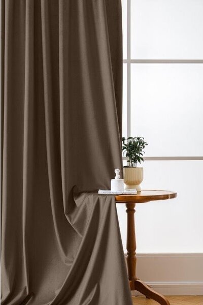 Draperie opacificanta maro VELVET 140x270 cm Agatat: Rejansa