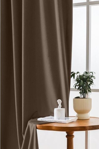 Draperie opacificanta maro VELVET 140x270 cm Agatat: Rejansa