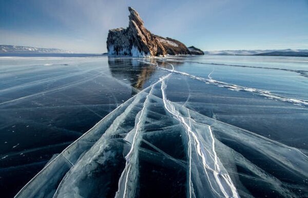 Fotografie de artă Lake Baikal is a frosty winter, Evgeniy Ivanov, (40 x 26.7 cm)