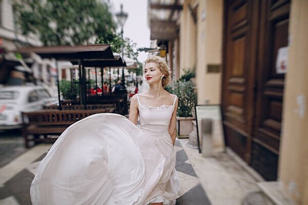 Fotografie wedding day in Budapest, prostooleh, (40 x 26.7 cm)