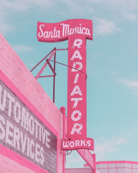 Fotografie Santa Monica Radiator Works, Tom Windeknecht, (30 x 40 cm)