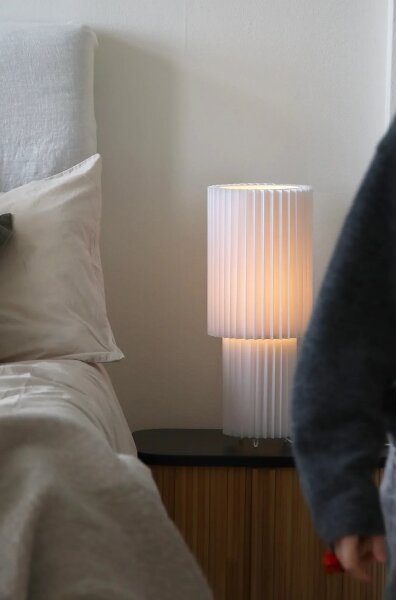 Markslöjd 108897 - Lampă de masă CATIS 1xE27/60W/230V, 45 cm, albă